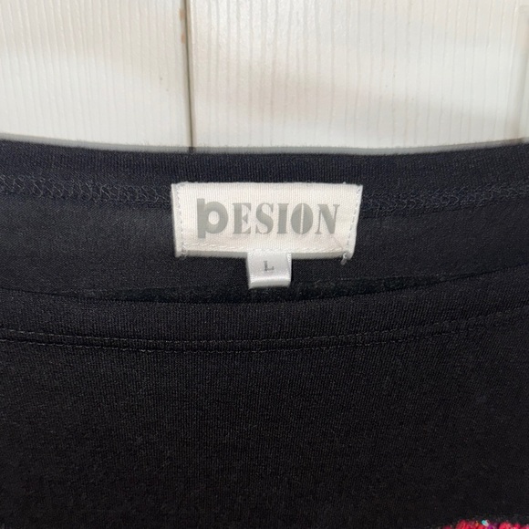 Sparkle Casual 3/4 Sleeve Sequin Heart Crew Neck  too Glitter Valentines - Picture 5 of 6